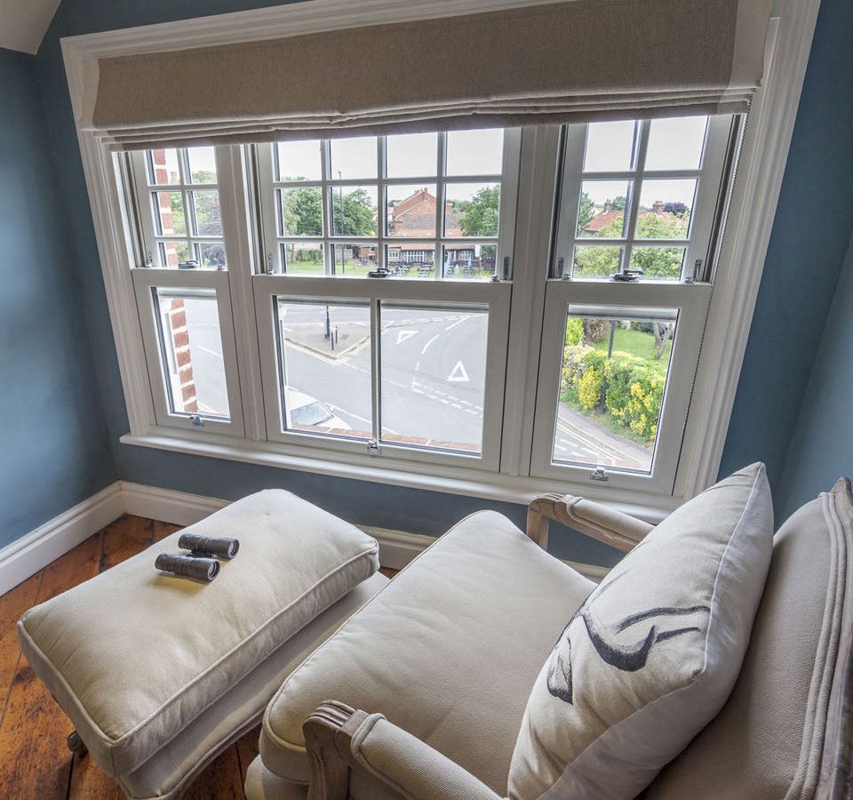 Flag uPVC Edwardian Style Sash Windows