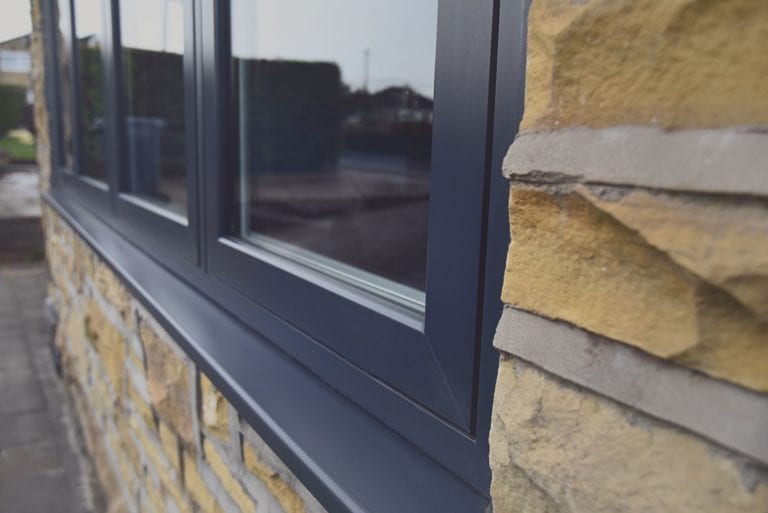 Flush Sash Windows: Ideal replacement for deteriorating wooden frames or to improve insulation and soundproofing. Our uPVC option offers timber aesthetics and top performance.