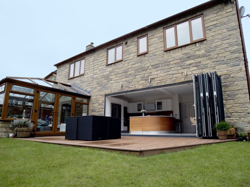 Quickslide aluminium bi-fold doors