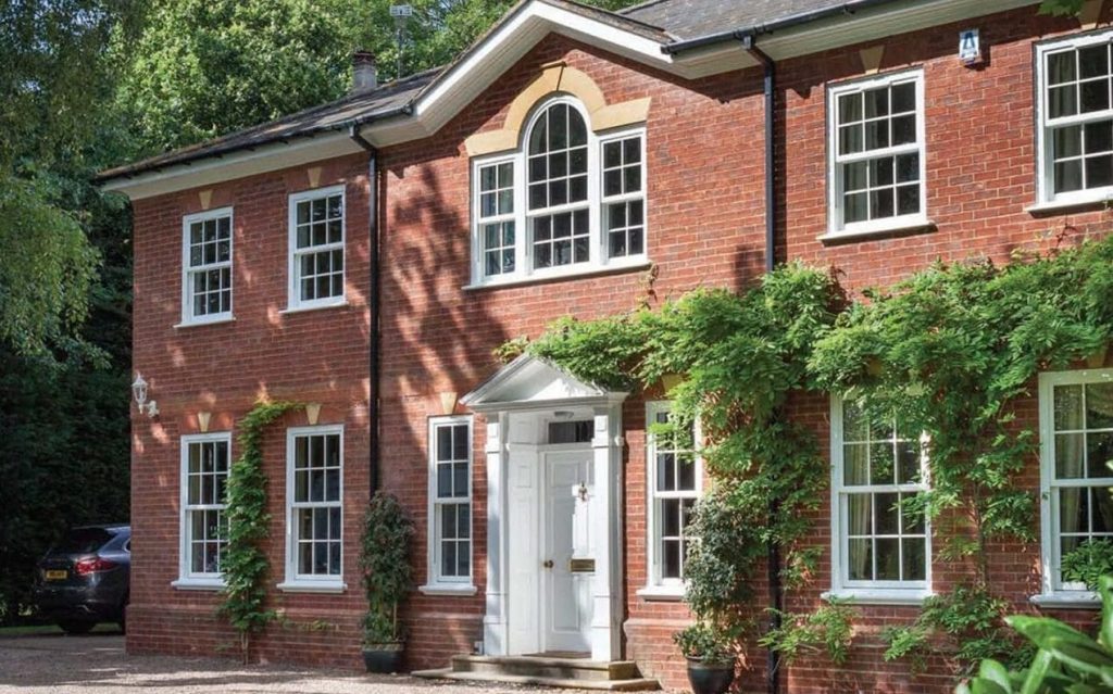 arched window installation