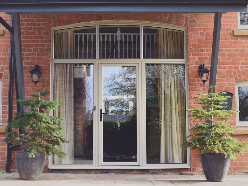 Aluminium residential door prices