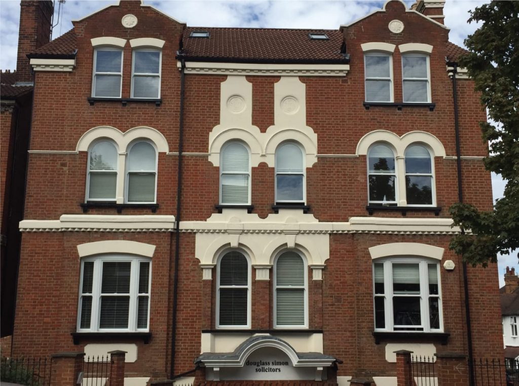 flag window installation