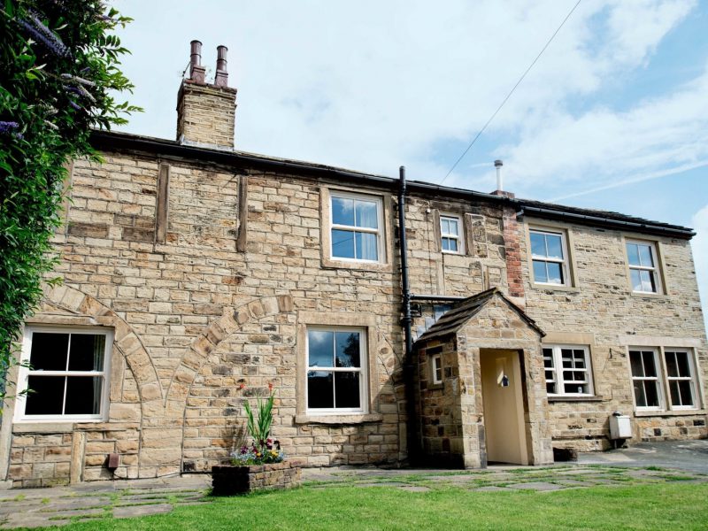 how to install victorian style windows