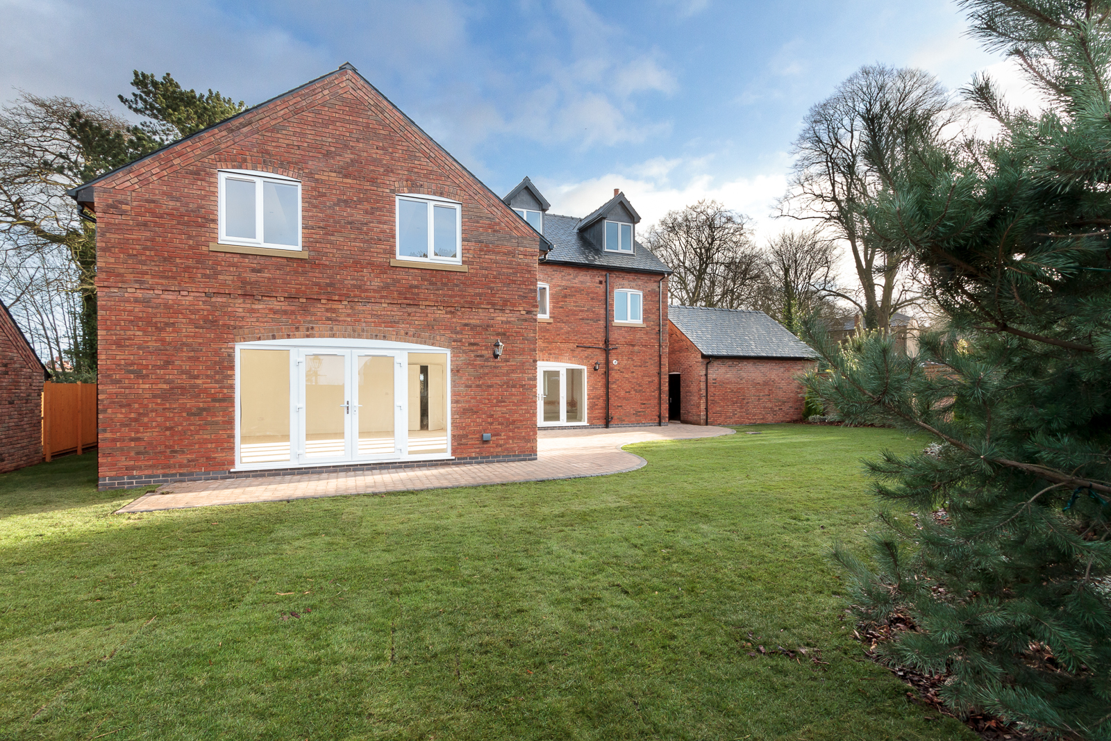 Appletree Estate home in Cheshire fitted with energy-efficient casement windows by Quickslide