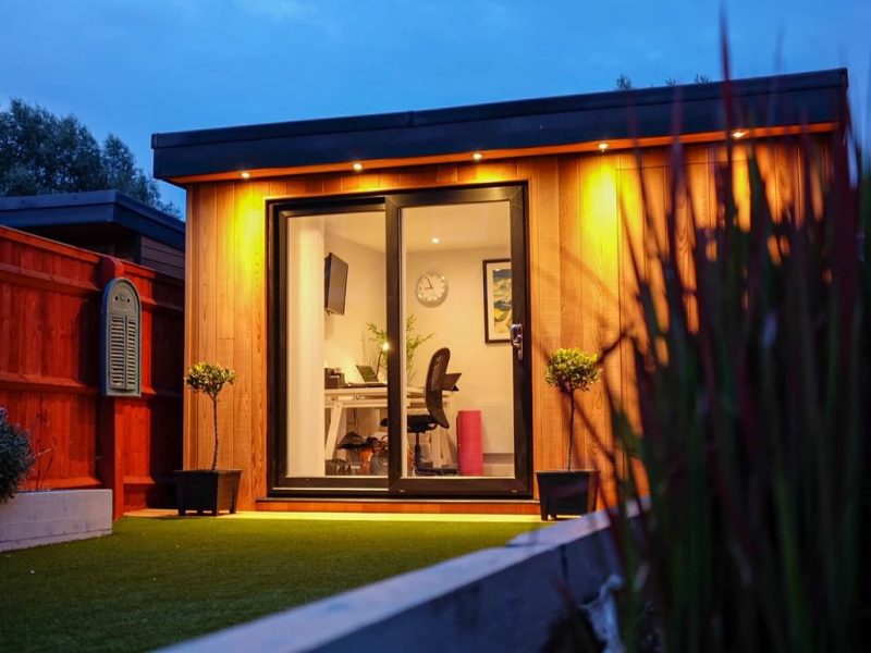 Garden Room with Quickslide Sliding Patio Door