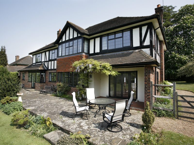 Edwardian Windows and Doors installer