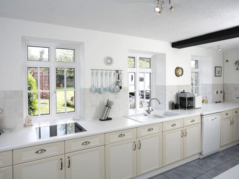 Quickslide Aluminium Windows and Doors Brochure