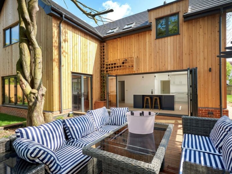 Black aluminium contemporary bifolds