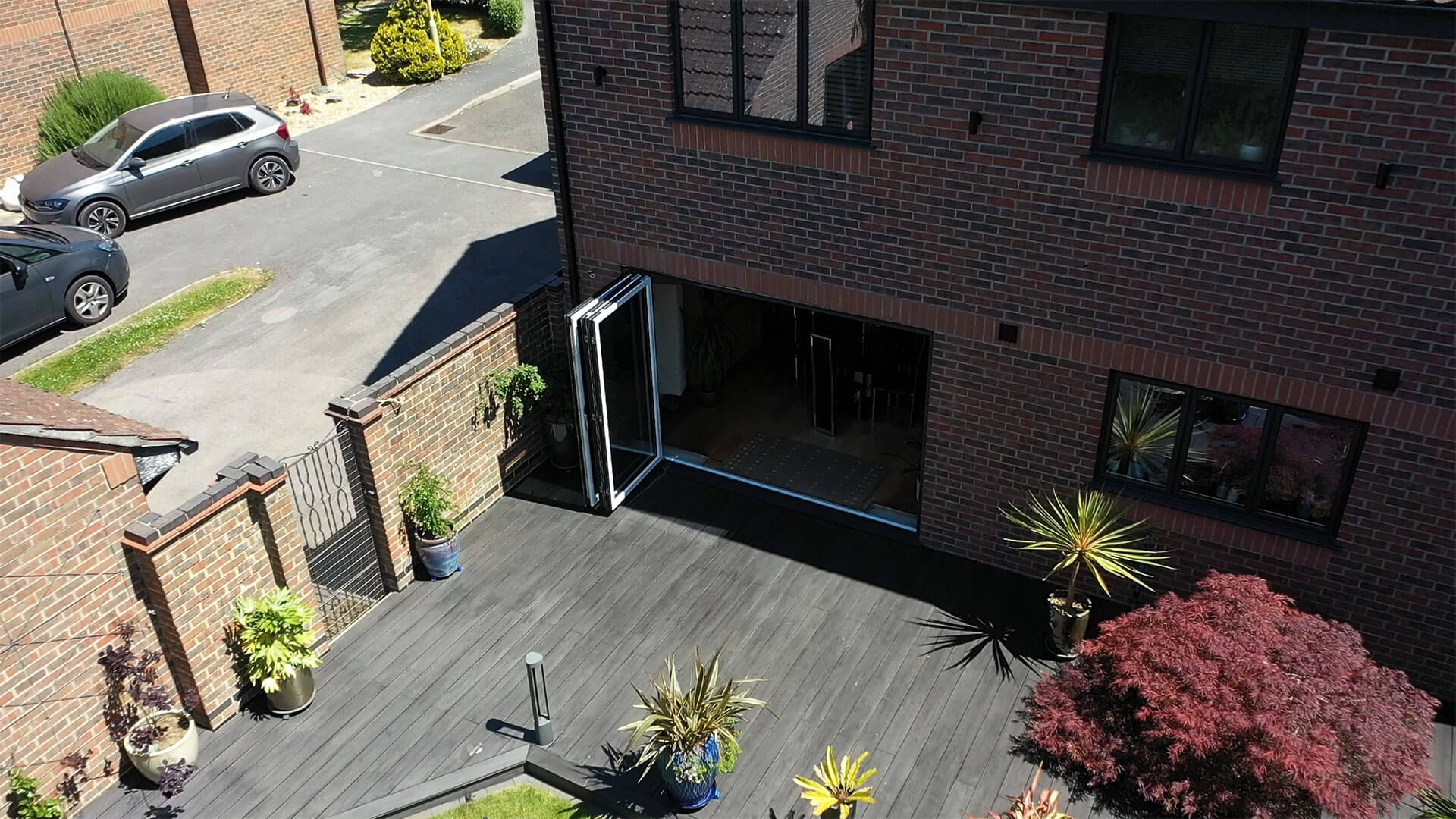 Slide & turn doors, a space-saving innovation for efficient room design