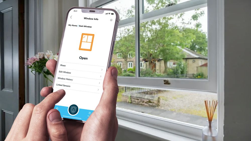 Quickslide Windows How to Offer Smarter Sash Windows with Legacy™ Protect